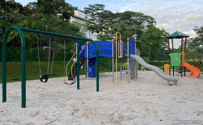 Holland Green Linear Park Playground