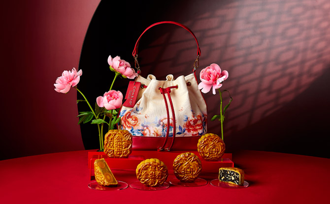 Golden Peony Conrad mooncake 2024