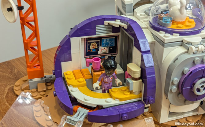 LEGO Friends mars space base 7