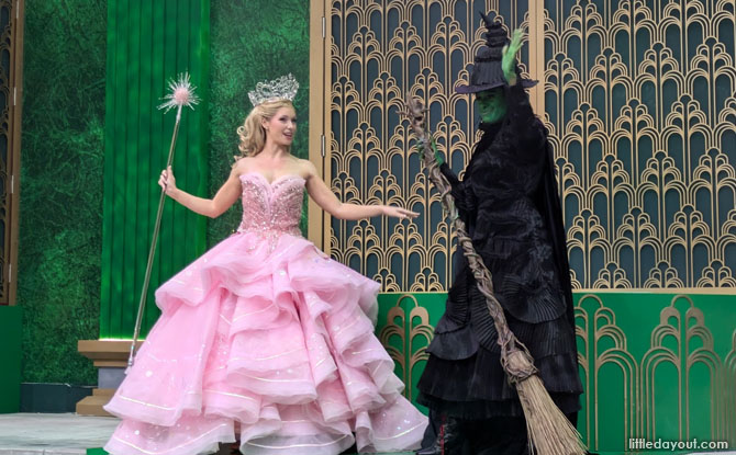 A Universal Christmas: Step Into The Emerald City At Universal Studios Singapore