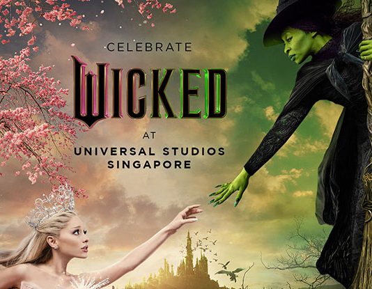 A Universal Christmas: Step Into The Emerald City At Universal Studios Singapore