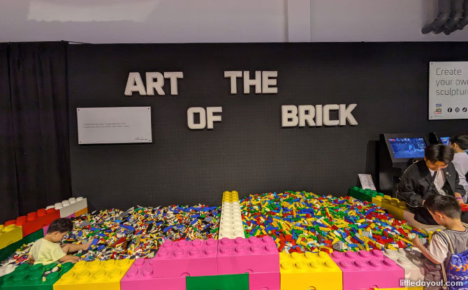 Play area at Art of the Brick