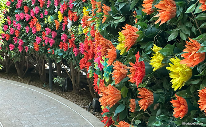 Flower wall