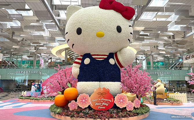 Changi Airport Chinese New Year Hello Kitty & Friends Photo Spots