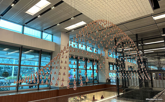 Kinetic Rain installation at the Departure Hall