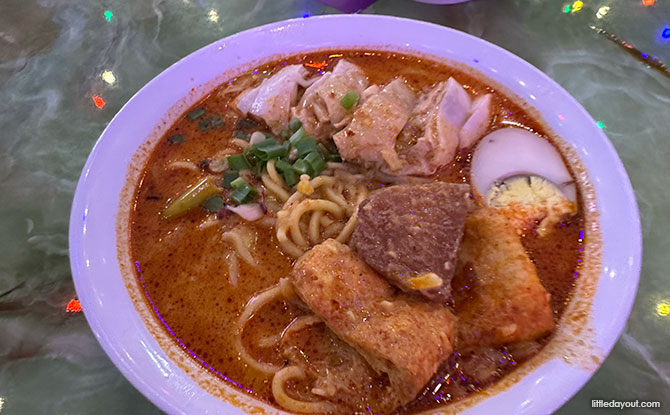 Curry chicken noodles from Sumber Ayam Hainanese Chicken Rice