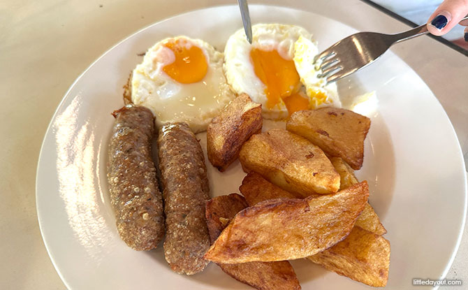 Sausages Eggs & Chips