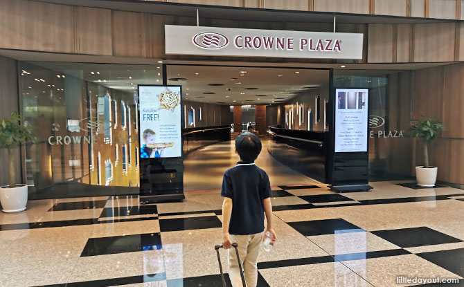 Getting to Crowne Plaza Changi Airport