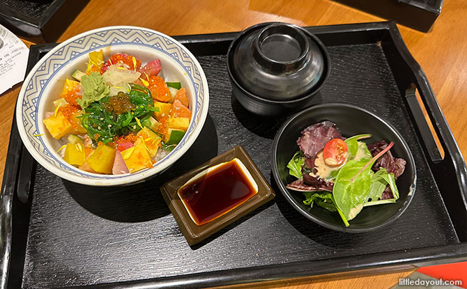 Chirashi don