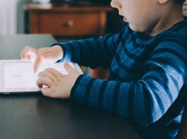 Bite-Sized Parenting: 5 Steps To Manage Your Child’s Screen Time