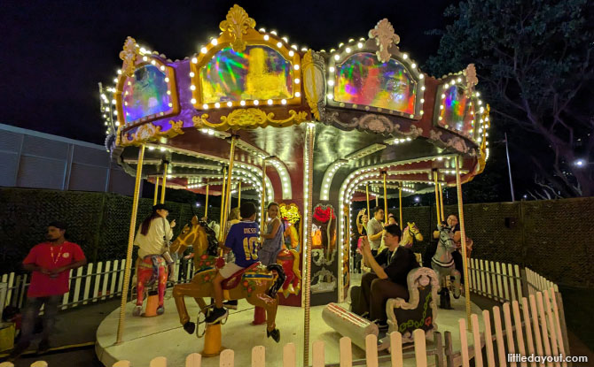 Carousel at illumi