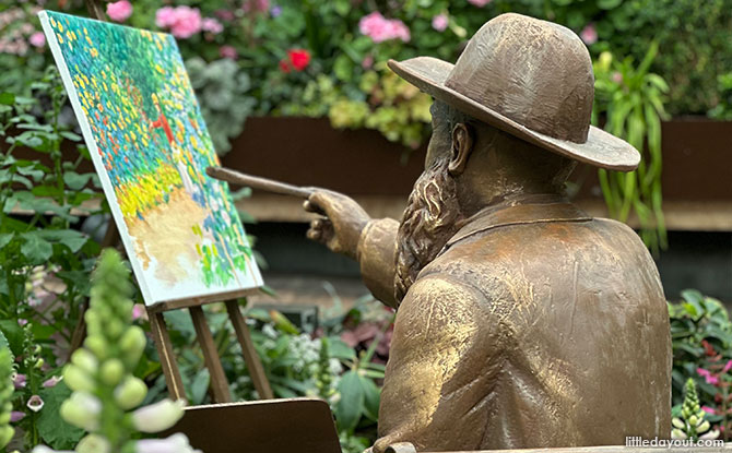 Monet Statue