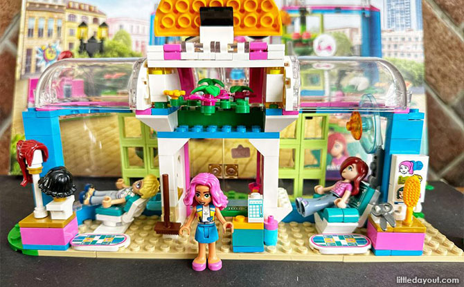 LEGO Friends 41743 Salon Hair Review: Little A Day - Fun Build Out
