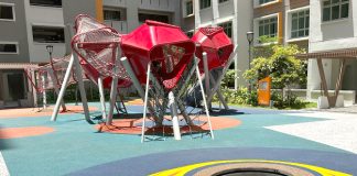 MacPherson Blossom Playground: Cocoon Skywalk