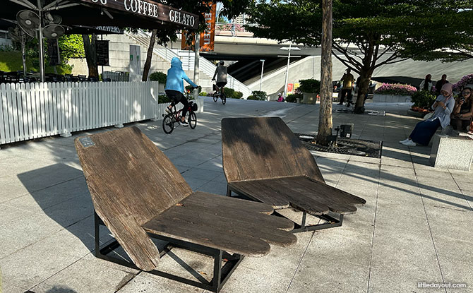 Seats at Merlion Park