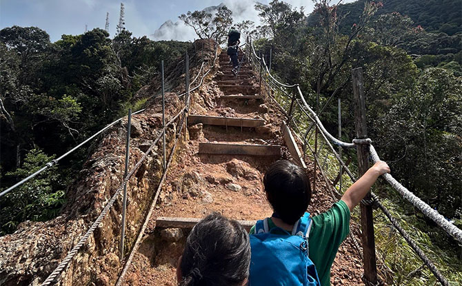 Ascent up Mount Kinabalu