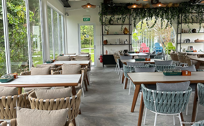 OM Cafe: Dining Spot At West Coast Park With Bright Vibes For When You're In An Ordinary Mood