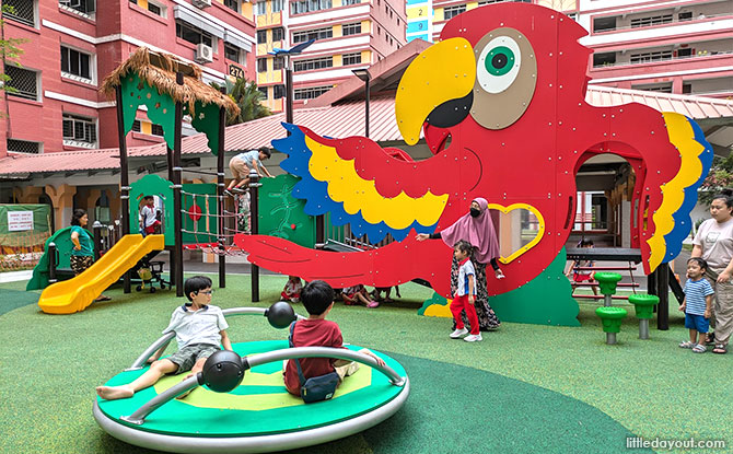 Other Play Elements at Parrot Playground