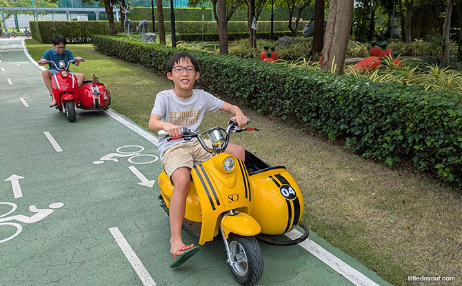 Scooter sidecar