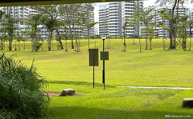 Tampines Park Connector leading to Pasir Ris under MRT line