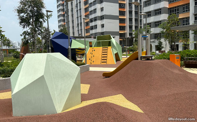 Tampines GreenCourt Playground: Origami Play & Storybook Playground