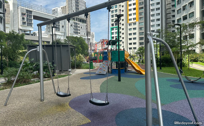 Swings at the Teck Whye Playground