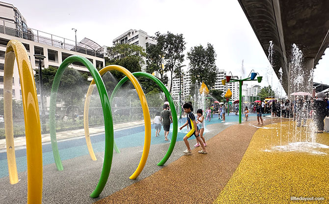 Yew Tee Water Playground: Waterplay Plaza