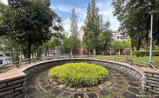 Yew Tee Park: A Corner Park