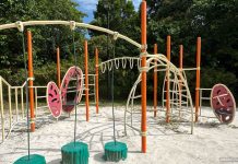 Zhenghua Nature Park Children's Playground