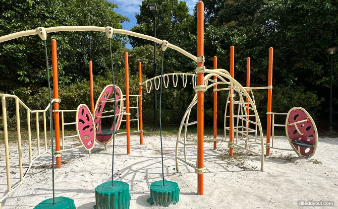 Zhenghua Nature Park Children's Playground